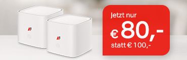 Dieses Bild zeigt 2 Mesh WLAN Verstärker. Ein roter Störer bewirbt 