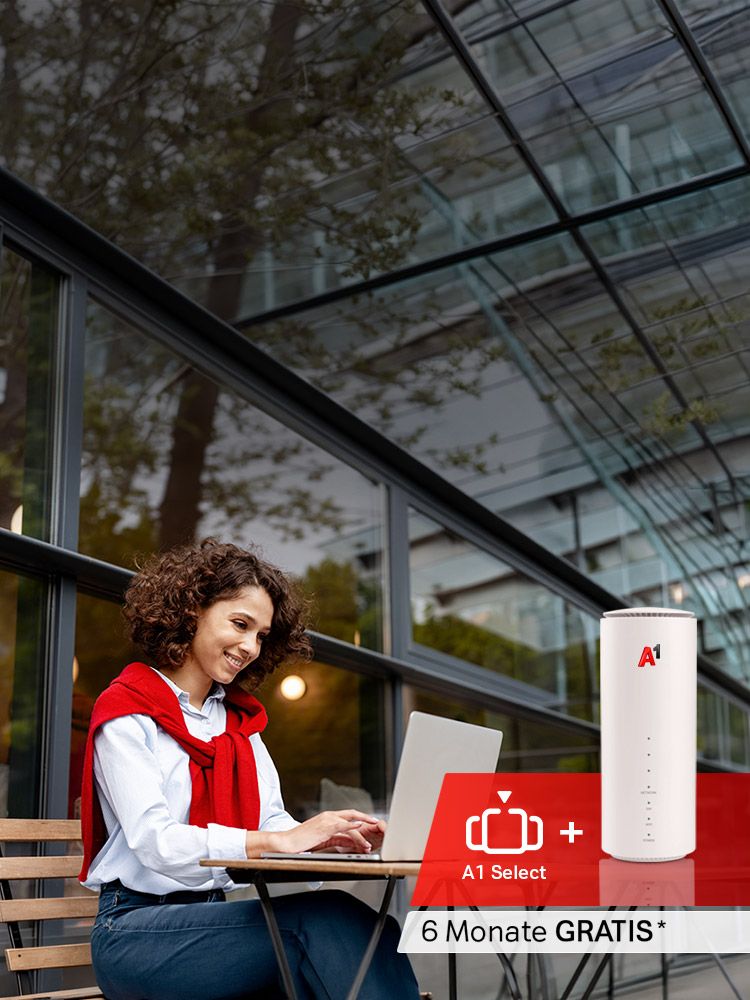 Frau mit Laptop, A1 Select Logo und 5G Cube Hardware. Roter Banner mit “6 Monate gratis”